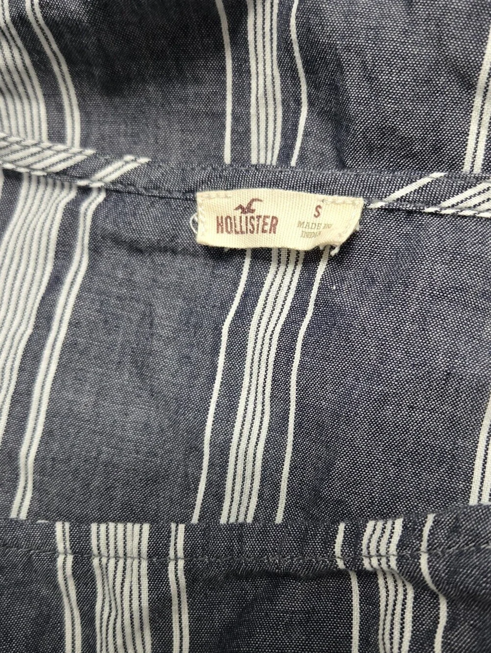 Hollister Flare Sleeve Striped Blue Lightweight Cropped Top Women’s Size Small